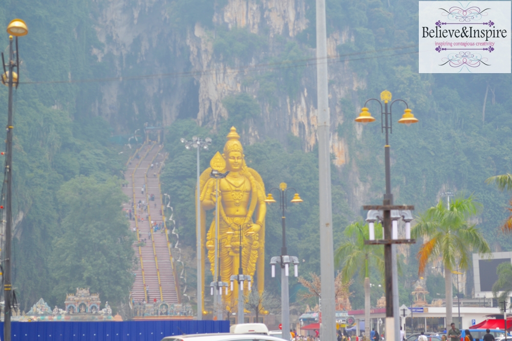 touring malaysia - batu caves