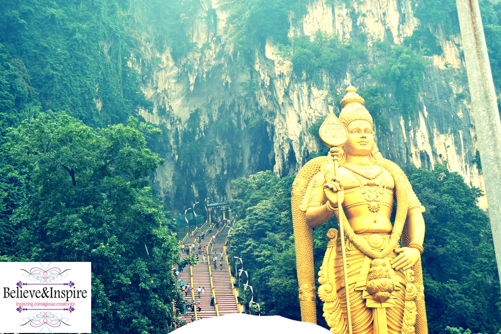 touring malaysia - batu caves