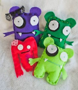 5 Cutest Felt Crafts - Inspiration (Kids Crafts Ideas)