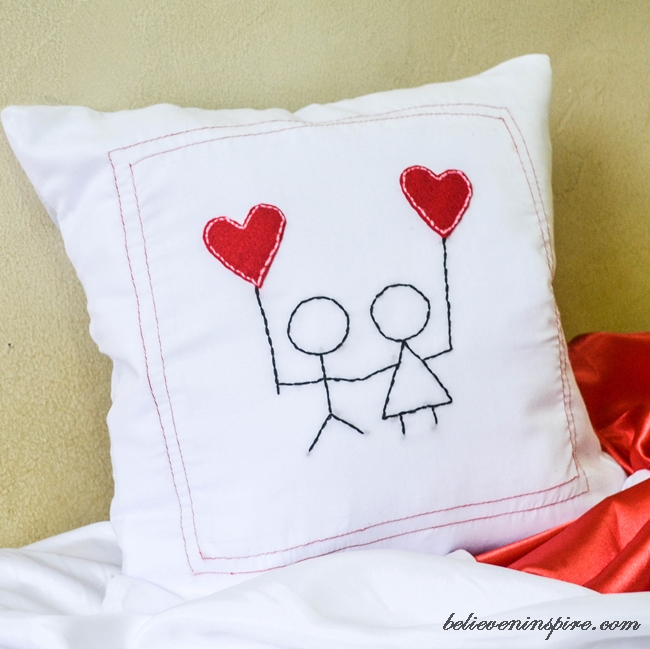 Felt Cartoon Heart Pillow Tutorial (Couch Pillows)