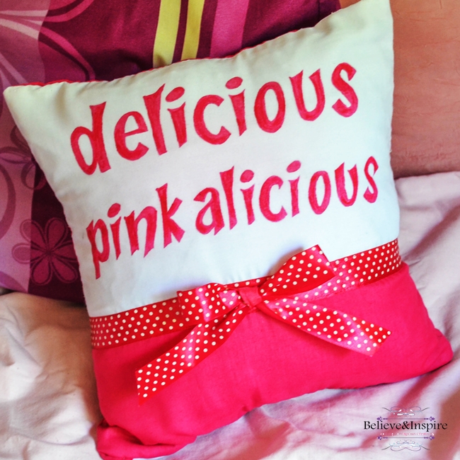 Pinkalicious Pillow Tutorial (Pillow Covers DIY)