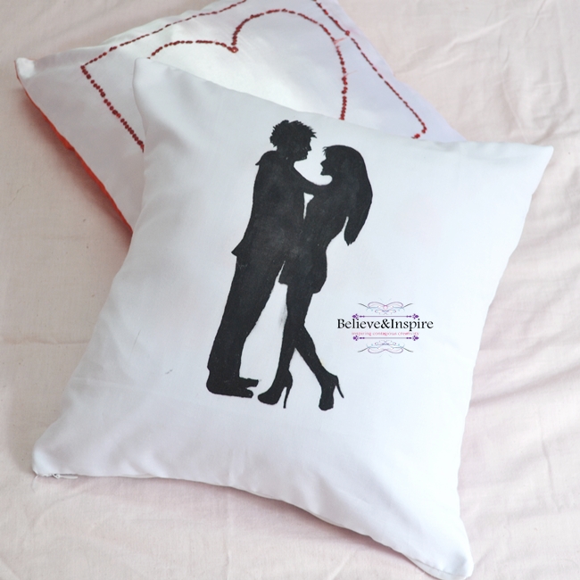 Couple Silhouette Pillow DIY with Pattern (Homemade Gift Ideas)