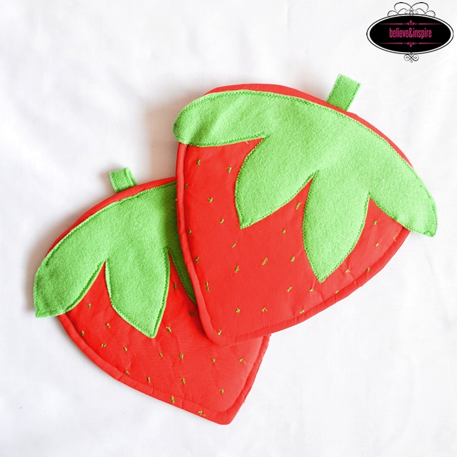 How to Sew Strawberry Pot Holders on believeninspire.com