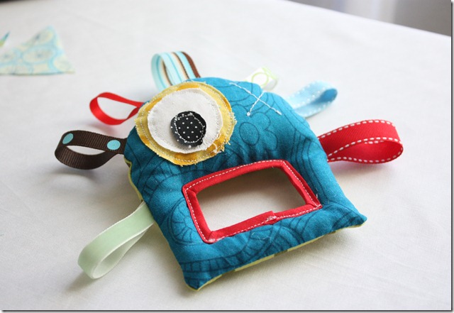 sewing tutorial monster Toy Sewing Sew Stuff Some Monster   Tutorial