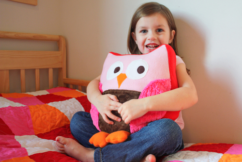 HOW TO MAKE A SNUGGLY OWL PILLOW