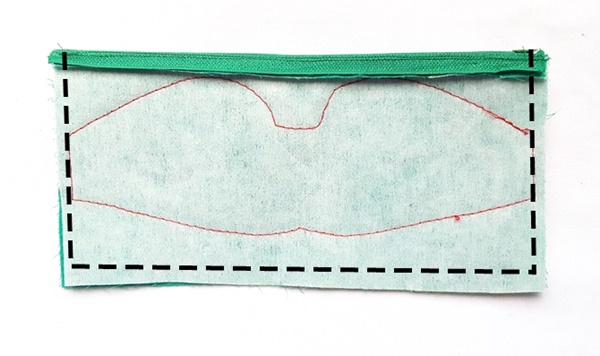 Ninja turtle pouch tutorial with free pattern by sewsomestuff.com8